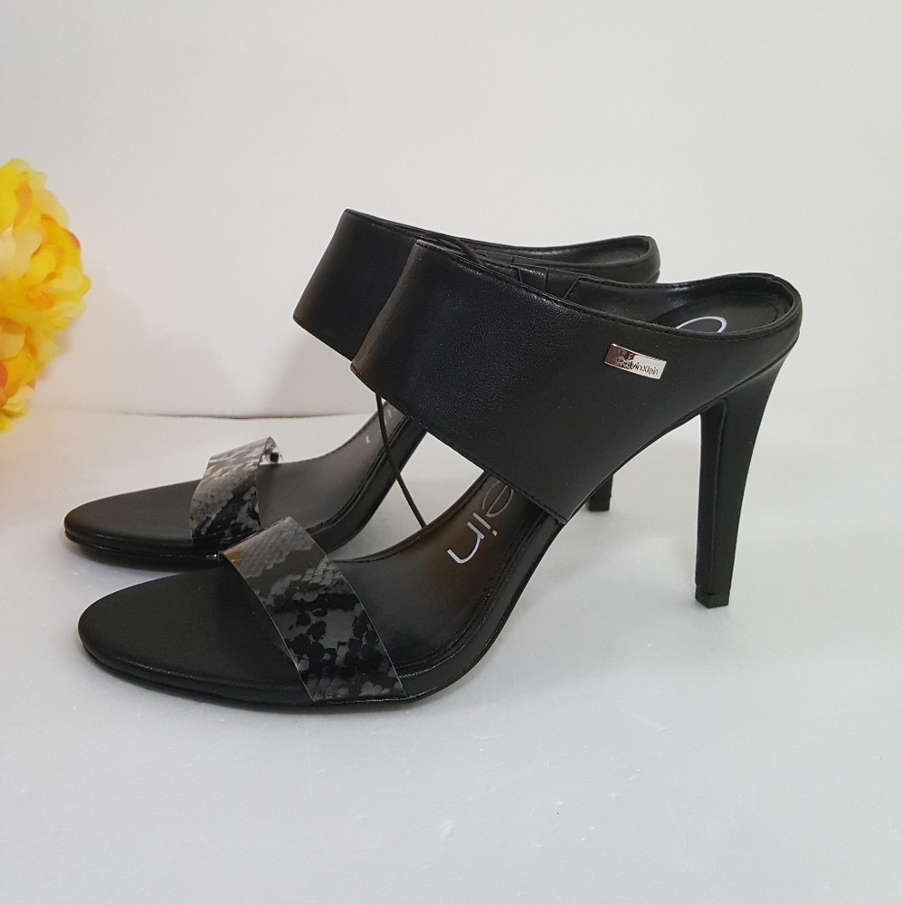 Calvin Klein Shayna Snake Patten Clear